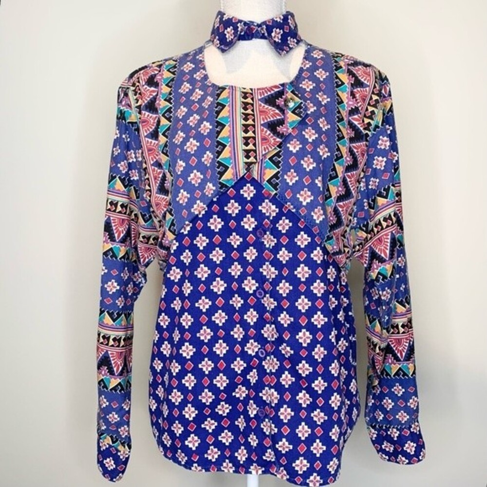 VTG Frontier Series Western Rodeo Button Up Open Neck Shirt Medium